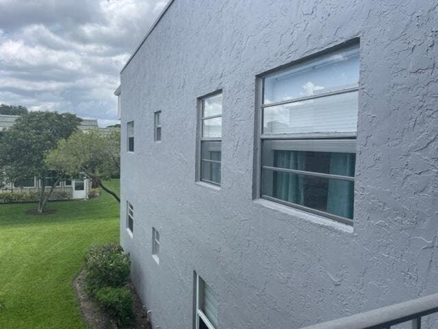 Building Photo - 137 Flanders C