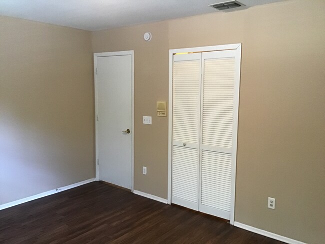Building Photo - 1263 Wyndham Pine Dr