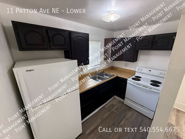 Building Photo - 11 Patton Ave NE