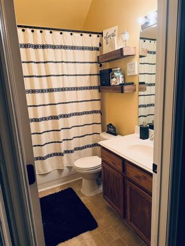 Building Photo - 2409 Monroe Dr