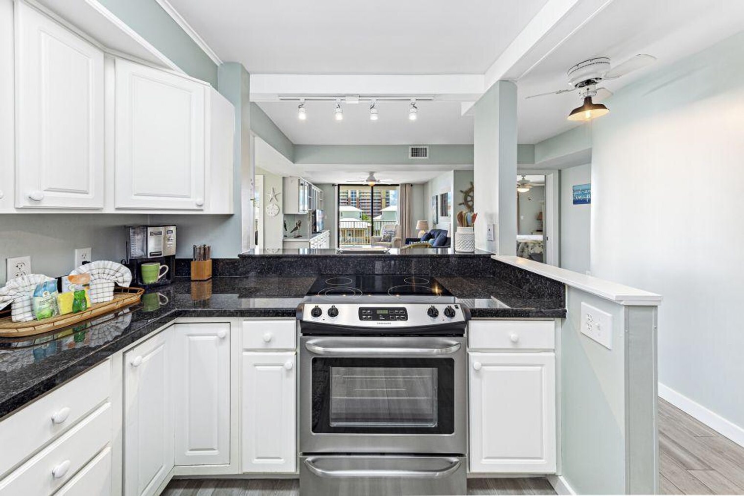Building Photo - 1516 Sandpiper Ln