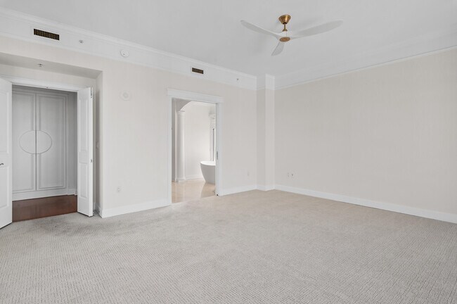 Building Photo - 400 Kelly Plantation Dr