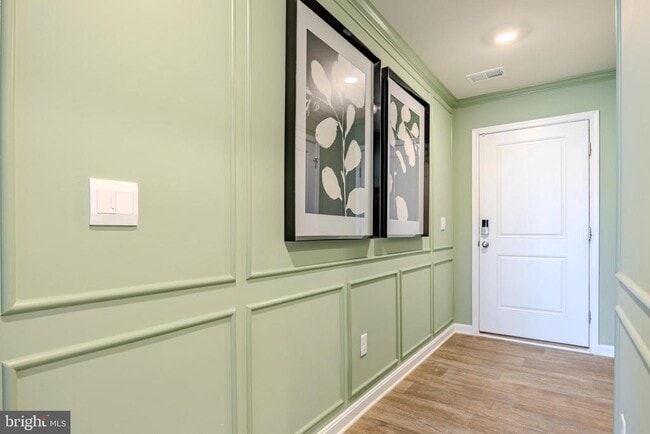 Building Photo - 171 Schyrock Dr