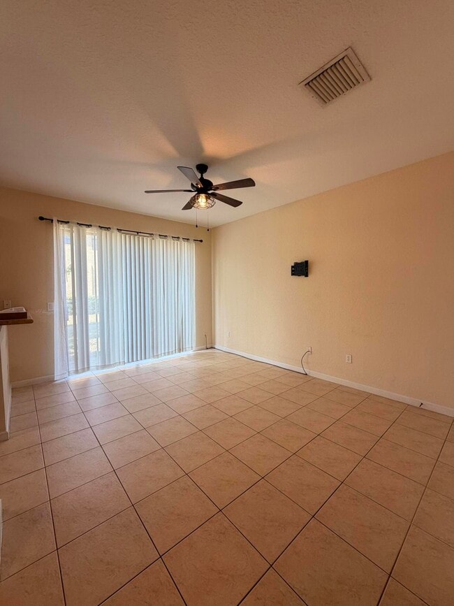 Building Photo - 1791 SW Porta Nuovo Terrace