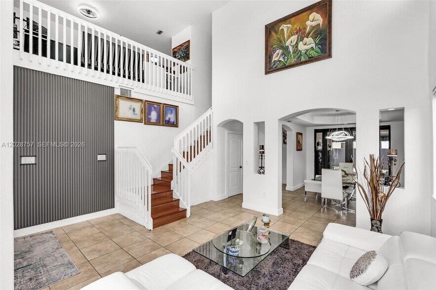 Building Photo - 16610 SW 57th Ln