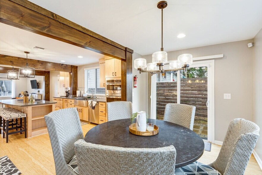 Building Photo - 5241 33rd Ave S