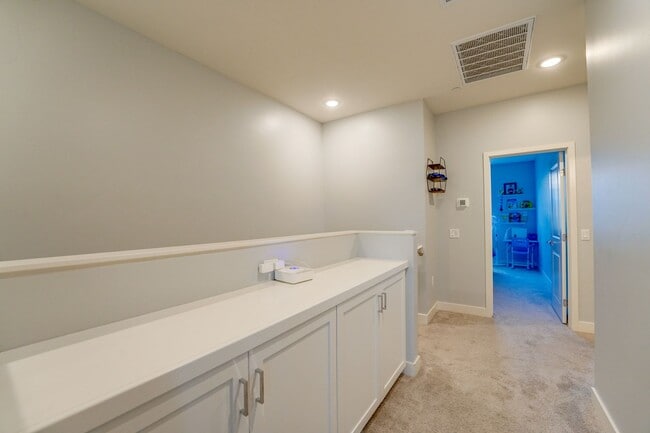 Building Photo - Recently Reduced-San Marcos Town-Home 3 Bedroom 2.5 Bathroom