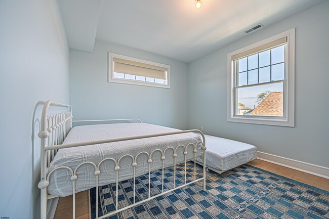 Building Photo - 111 N Belmont Ave