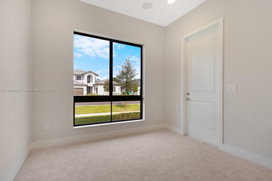 Building Photo - 13130 Addilyn Ct