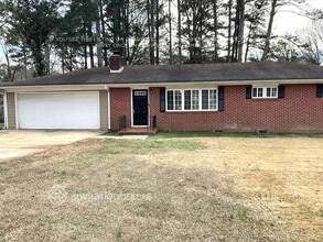 Building Photo - 759 Birchwood Ln SW