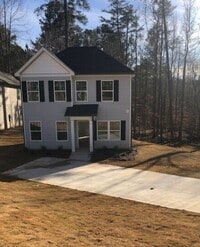 Building Photo - 2 Bed / 2.5 Bath near Lake Lanier