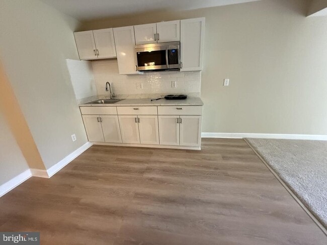 Building Photo - 13044 Tadmore Ct