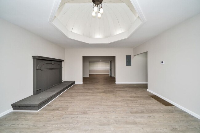 Building Photo - Beautiful New 4bd/2bath -Don’t Miss This!