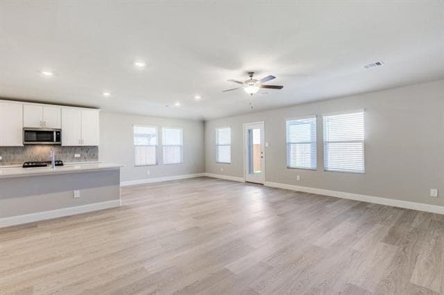 Building Photo - 702 Williams Wy