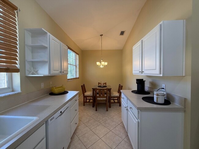 Building Photo - 8408 Mulligan Cir