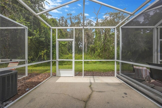 Building Photo - 5809 Fishhawk Ridge Dr