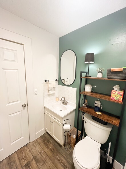 Building Photo - 3148 Columbus Ave