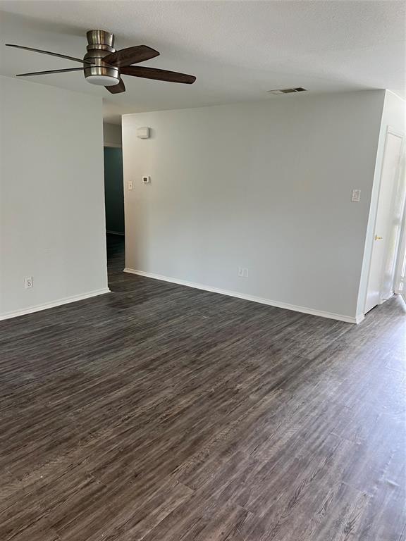 Building Photo - 507 Hilltop Ln