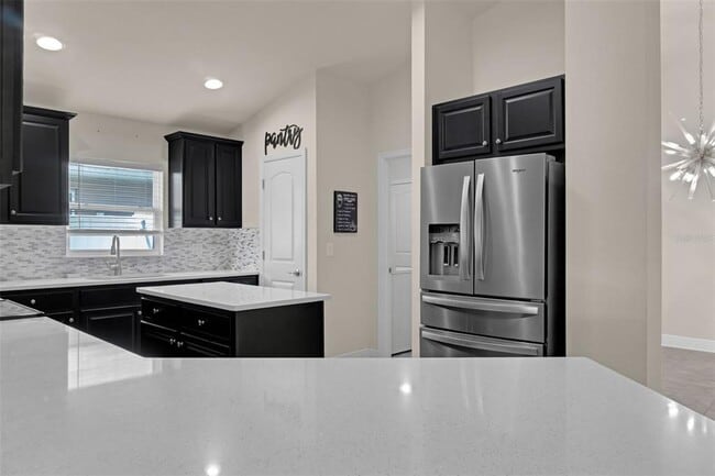 Building Photo - 424 Buchannan Dr