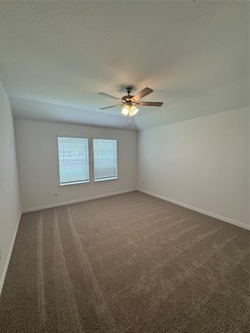 Building Photo - 512 Thorn Crk Dr