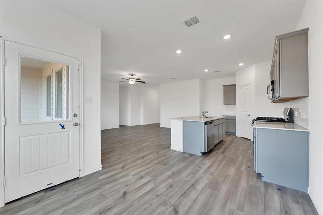 Building Photo - 524 Ranchito Pass