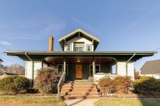 Building Photo - 29332 Maple Ave