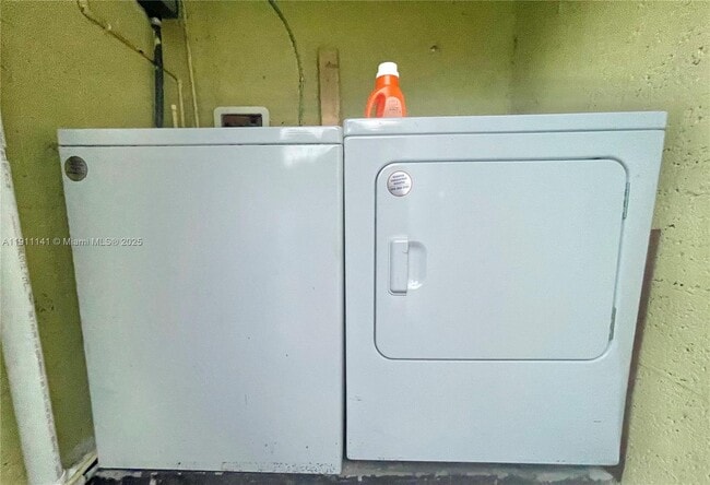 Building Photo - 12450 NW 13th Ave