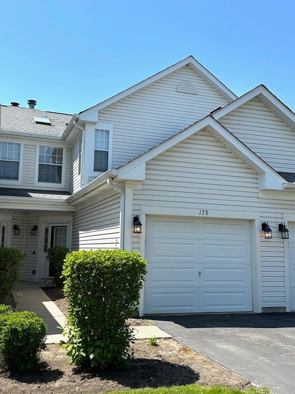 Primary Photo - 179 Polaris Dr