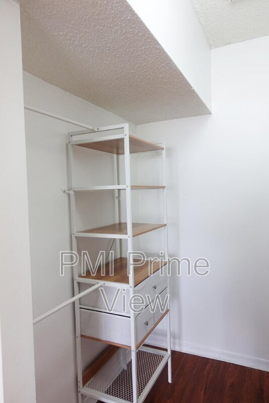 Building Photo - 6425 SW 130th Pl