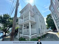 Building Photo - 24 Madison Ave