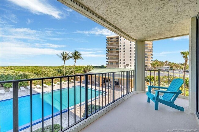 Building Photo - 10000 S Ocean Dr