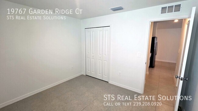 Building Photo - 19767 Garden Ridge Ct