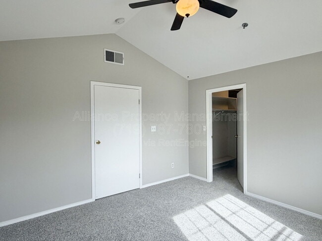 Building Photo - 2117 Denton Grove