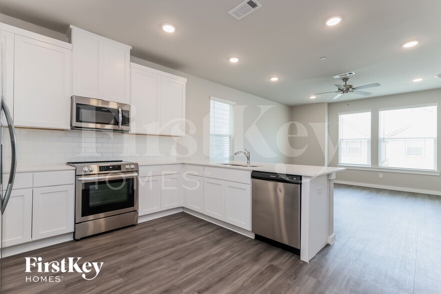 Building Photo - 18412 Idyllic Aly