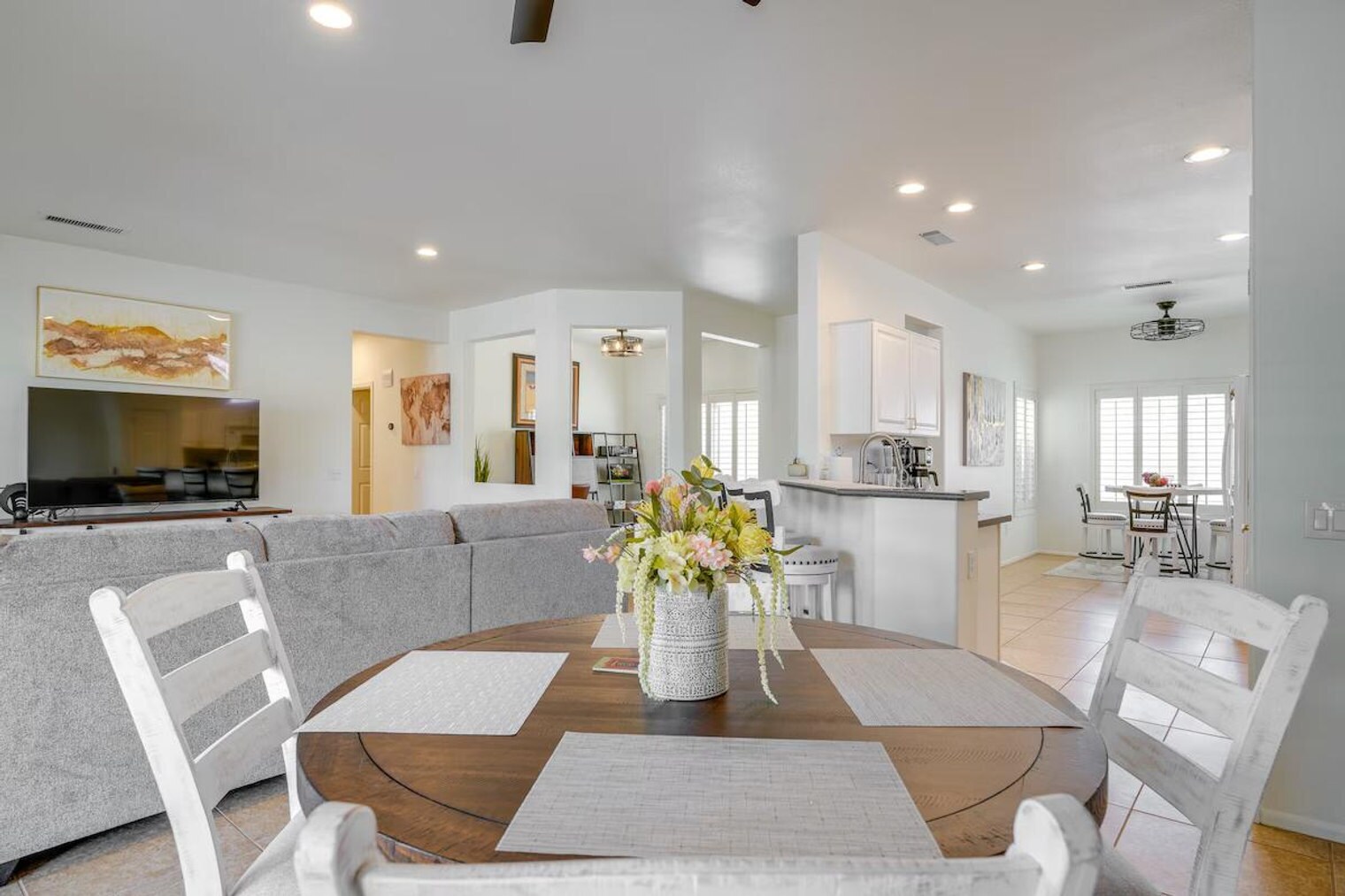 Building Photo - 16426 W Boulder Vista Dr