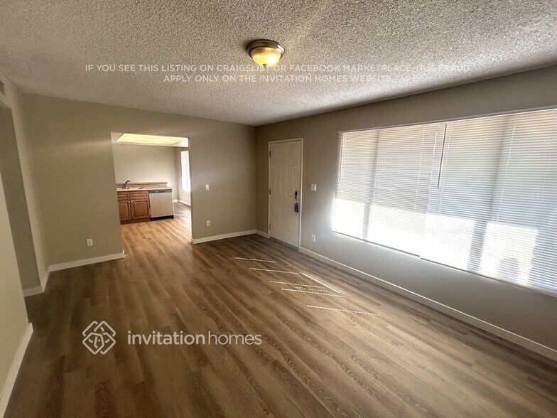 Building Photo - 3844 W Acapulco Ln