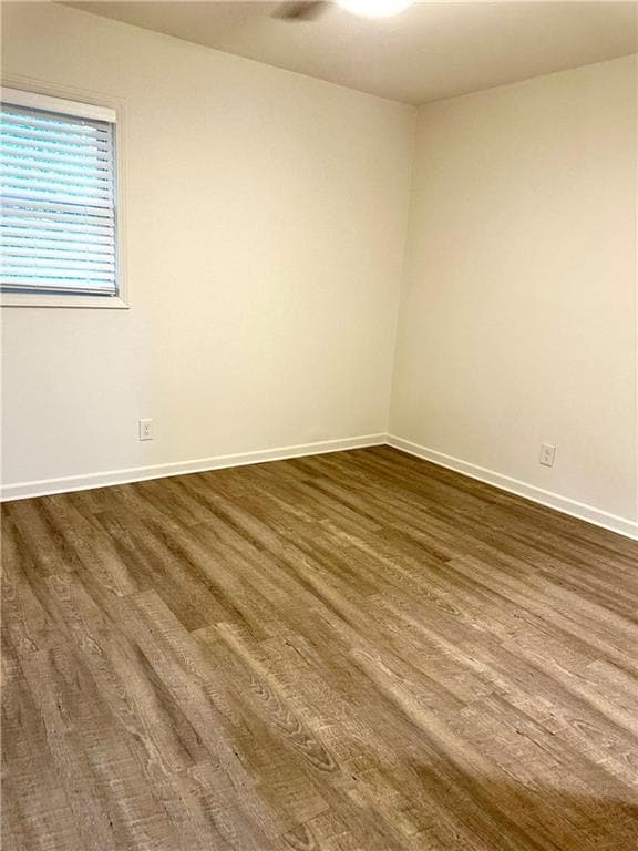 Building Photo - 1231 Cliffwood Dr