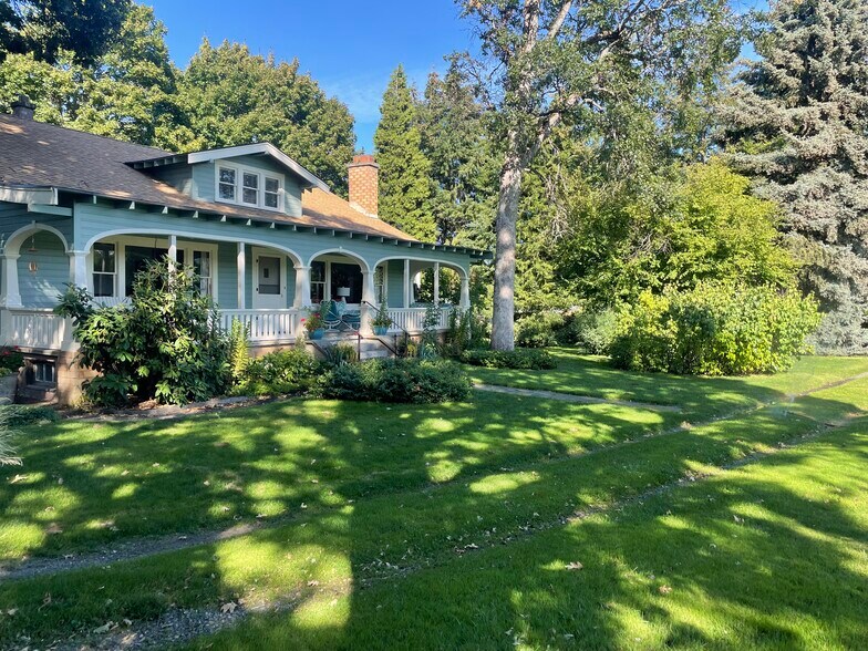 Primary Photo - 1373 Barker Rd