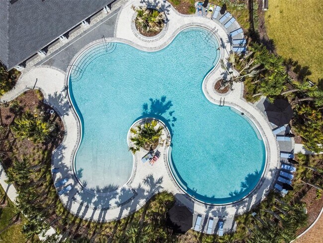 Building Photo - 1712 Tropical Oasis Ave