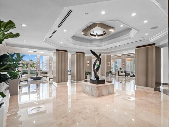 Building Photo - 4779 Collins Ave