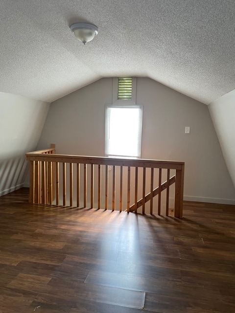 Building Photo - 736 Echles St