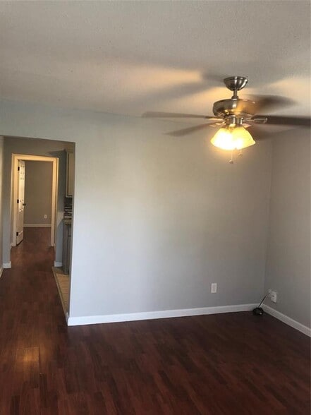 Bedroom - 3204 Napoleon St