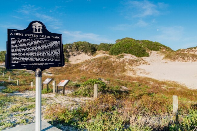 Building Photo - Amelia Island Cottage