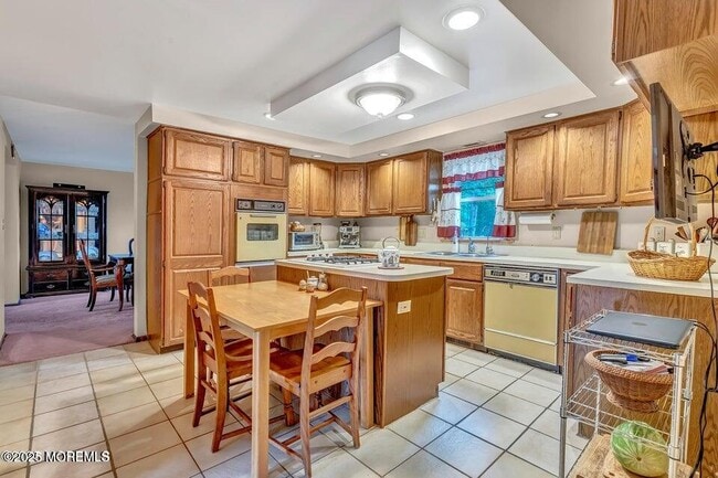 Building Photo - 718 E Veterans Hwy