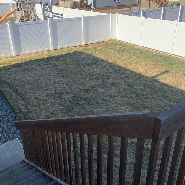 Building Photo - New on the Market!