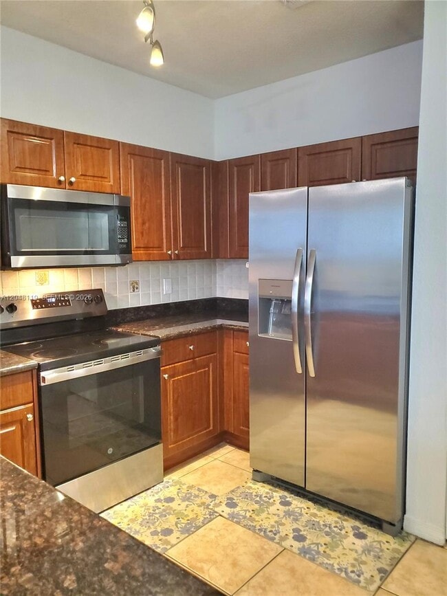 Building Photo - 7834 Catalina Cir