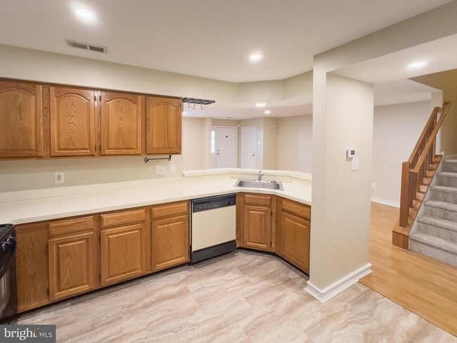 Building Photo - 806 Wharton Rd