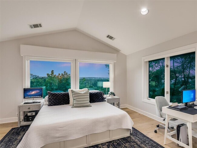 Building Photo - 4704 Monte Carmelo Pl