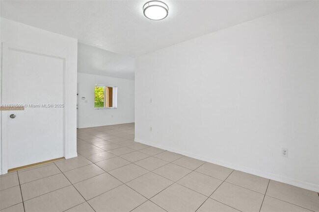 Building Photo - 13992 SW 181st Terrace