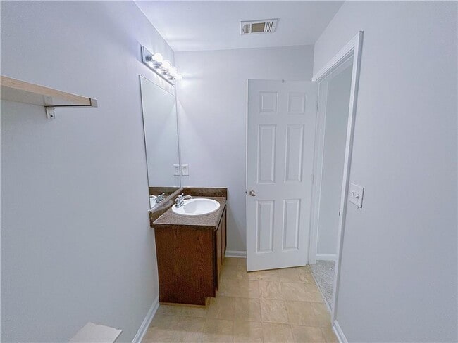 Building Photo - 3459 Dianthus Ln NW